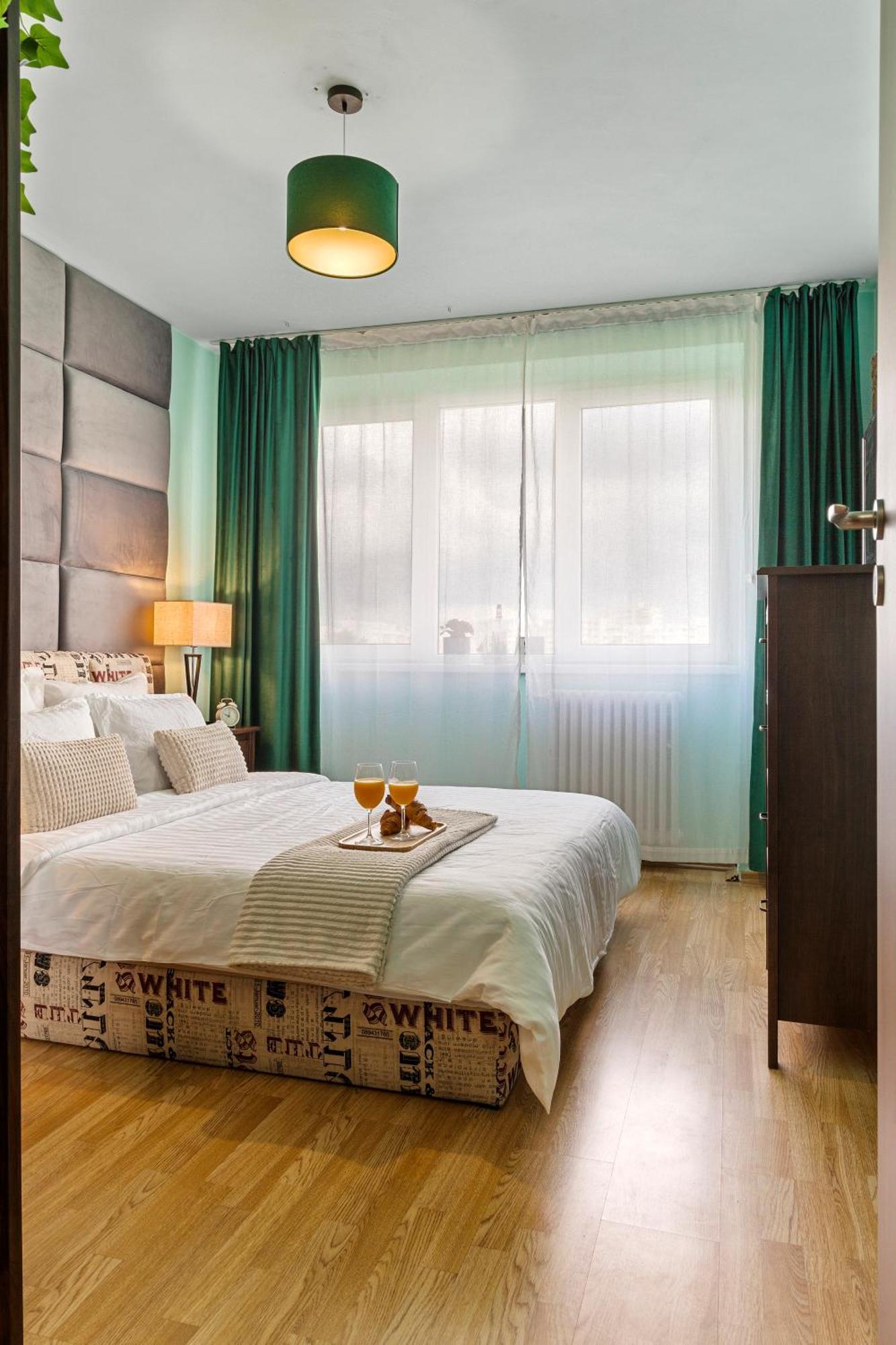 Arena Nationala, Monza, Victor Gomoiu The Cloud, Free Early Check-In Available Apartment Bucharest Luaran gambar