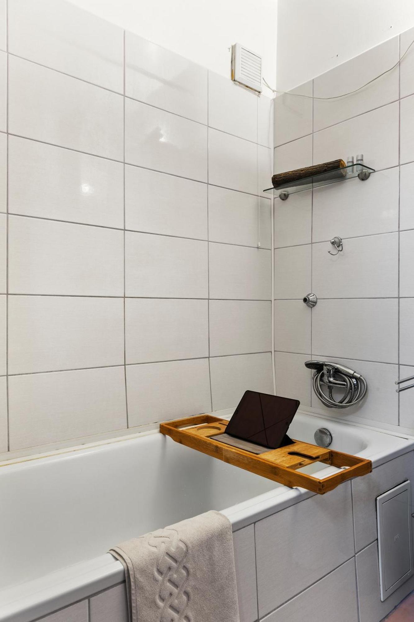 Arena Nationala, Monza, Victor Gomoiu The Cloud, Free Early Check-In Available Apartment Bucharest Luaran gambar